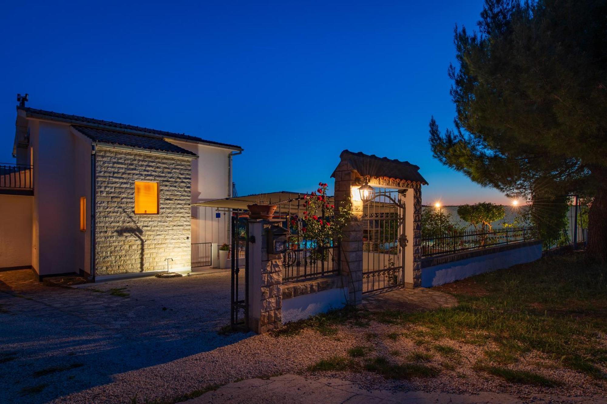 Villa Plenca - Heated Pool ! Šibenik Eksteriør bilde